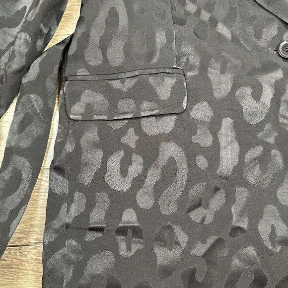 Anine Bing Women’s Size Large Tate Tie Belted Blazer Black Animal Print Jacket - Picture 2 of 8